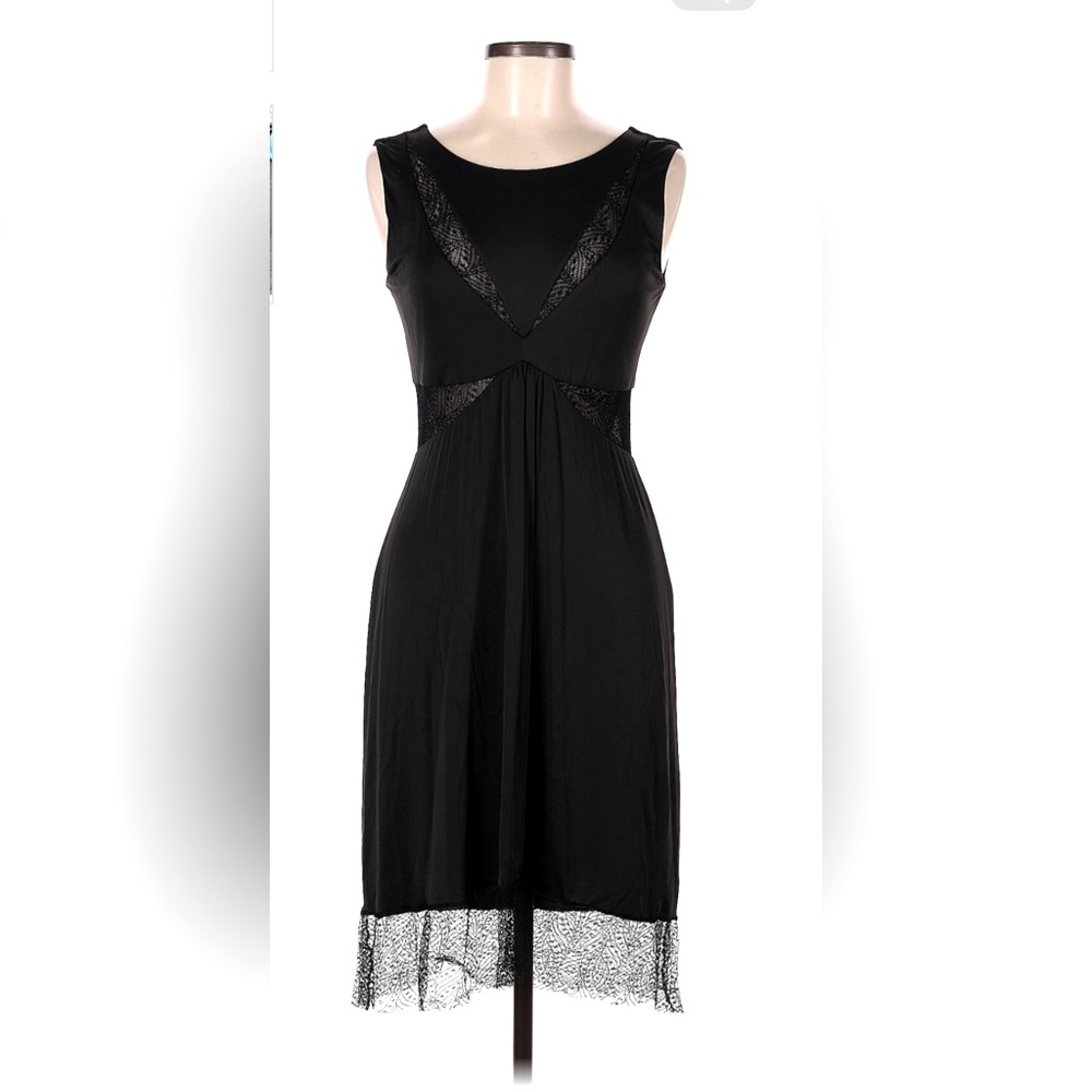 BCBGMAXAZRIA Sz M LBD. Black silky stretchy dress with subtle lace cutouts